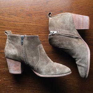 Madewell Brenner Booties Suede Mink